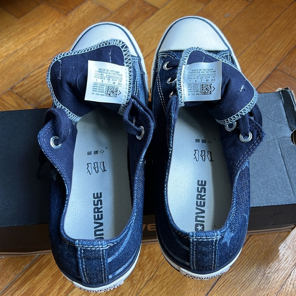 Converse Navy Blue Sneakers - Picture 8 of 8